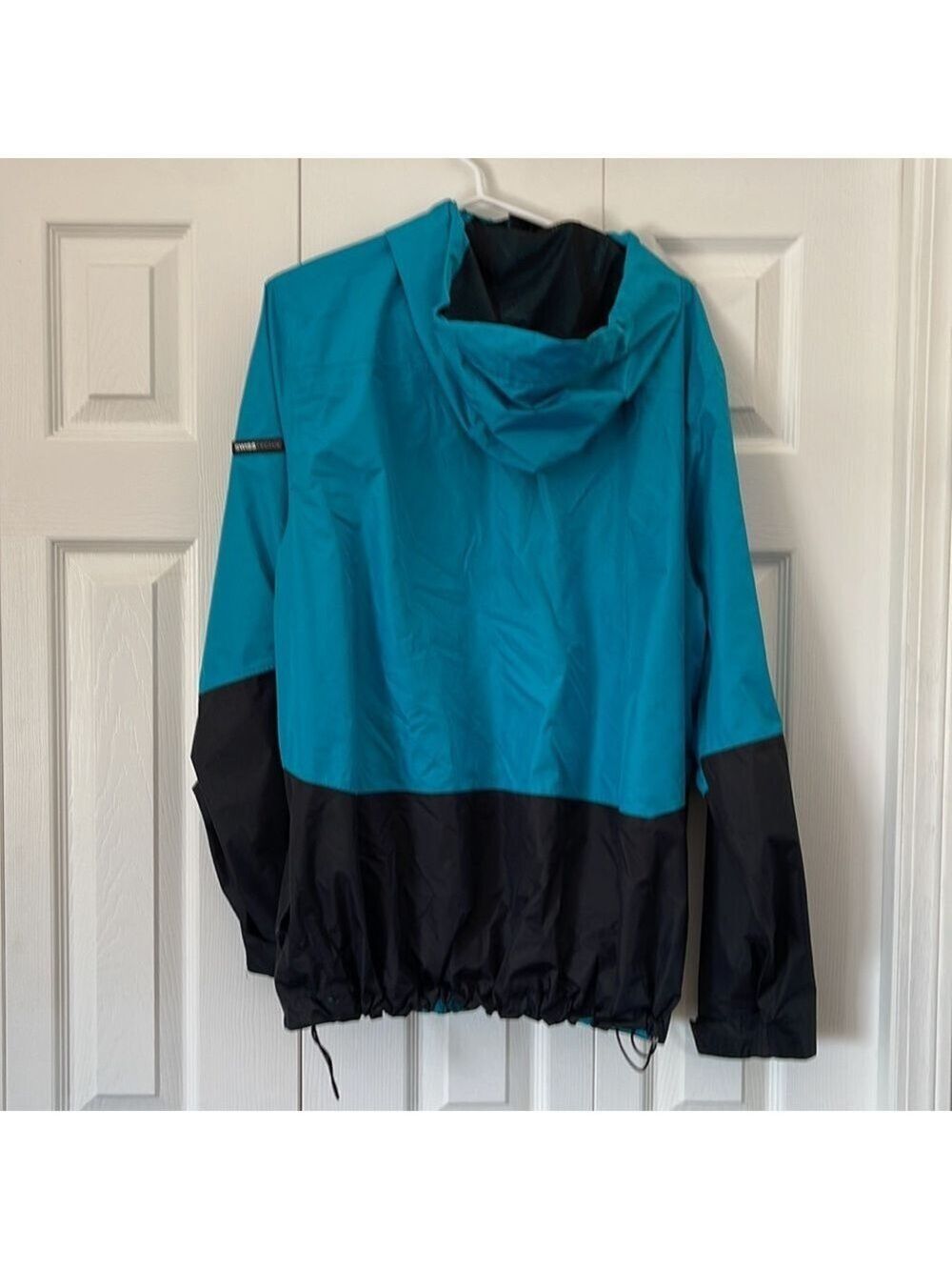 Swiss Tech Jacket Size L🥰🥰 - Picture 2 of 3